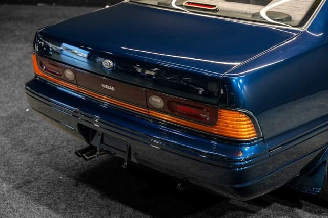 1990 Nissan Cefiro JDM car for sale — photo 13 of 17