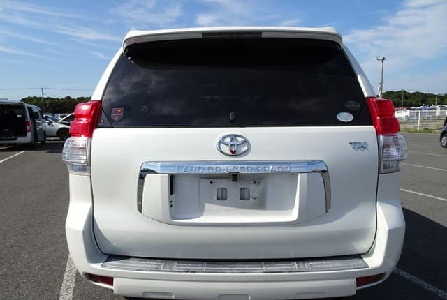 2010 Toyota Land Cruiser Prado JDM car for sale — photo 4 of 25