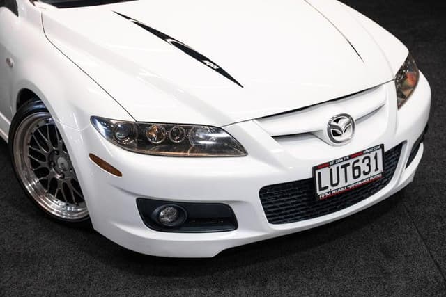 2006 Mazda Atenza JDM car for sale — photo 7 of 19