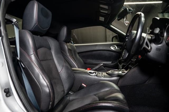 2010 Nissan Fairlady Z JDM car for sale — photo 15 of 20