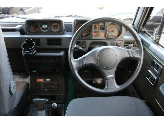 1989 Mitsubishi Pajero JDM car for sale — photo 3 of 12