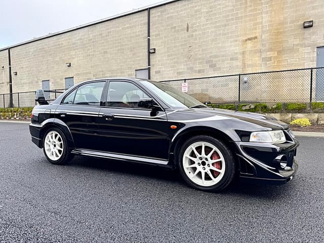 2000 Mitsubishi Lancer Evolution JDM car for sale — photo 12 of 25
