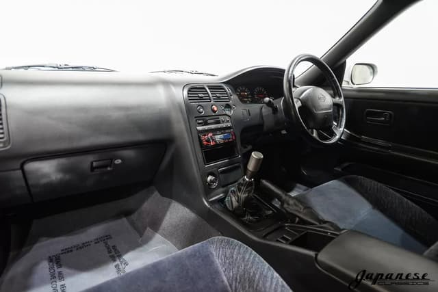 1995 Nissan Skyline JDM car for sale — photo 9 of 25