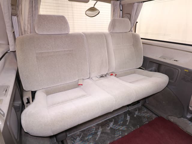 1999 Toyota Grand Hiace JDM car for sale — photo 20 of 25