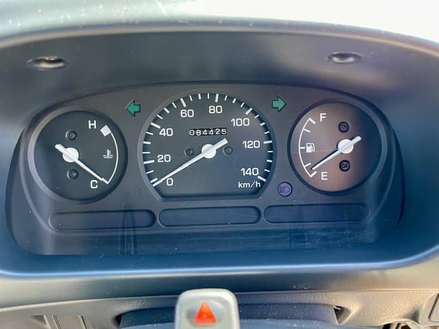 1997 Daihatsu Hijet JDM car for sale — photo 19 of 25