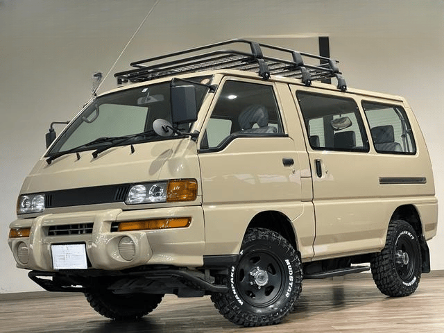 1991 Mitsubishi Delica JDM car for sale — photo 25 of 25
