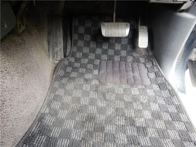 1993 Toyota Land Cruiser JDM car for sale — photo 10 of 25