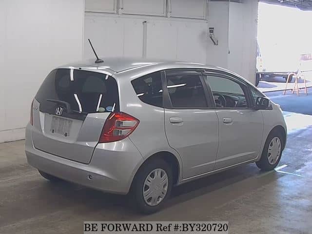 2009 Honda Fit JDM car for sale — photo 2 of 6