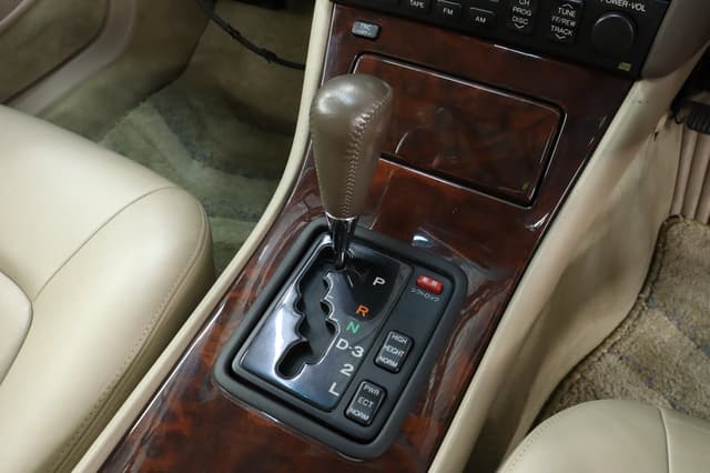 1994 Toyota Celsior JDM car for sale — photo 13 of 25