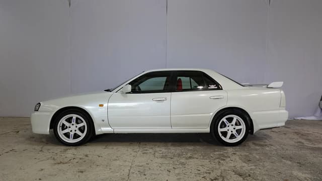 1999 Nissan Skyline JDM car for sale — photo 9 of 16