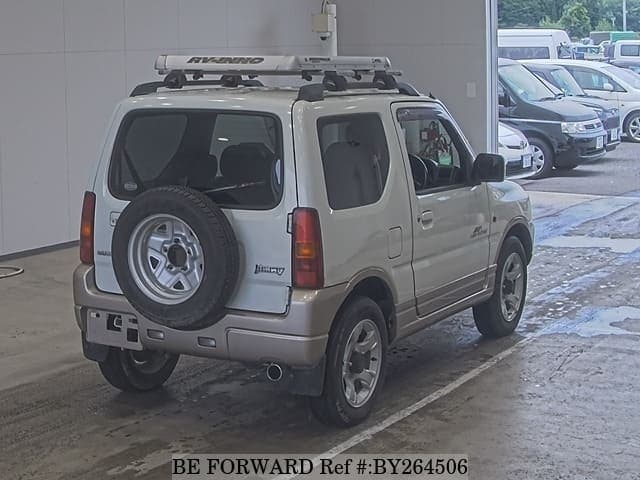 2004 Suzuki Jimny JDM car for sale — photo 2 of 4