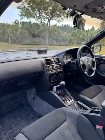 1996 Subaru Legacy JDM car for sale — photo 22 of 23