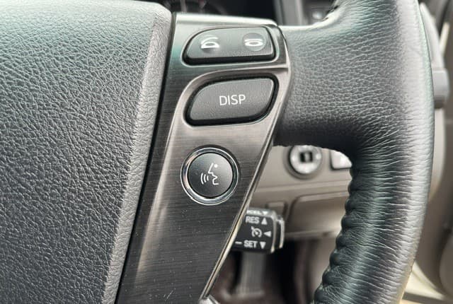 2008 Toyota Crown JDM car for sale — photo 15 of 25