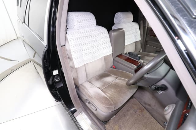 1997 Toyota Century JDM car for sale — photo 17 of 25