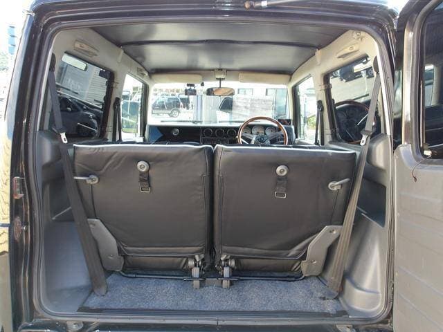 1998 Suzuki Jimny JDM car for sale — photo 17 of 20