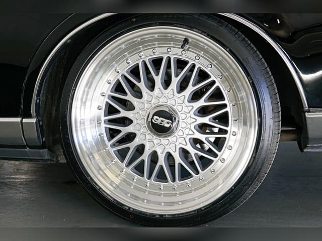 1999 Toyota Century JDM car for sale — photo 19 of 25
