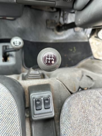1997 Mazda Bongo JDM car for sale — photo 18 of 25