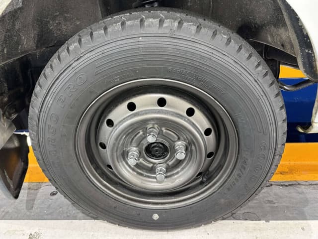 1997 Suzuki Carry JDM car for sale — photo 19 of 25