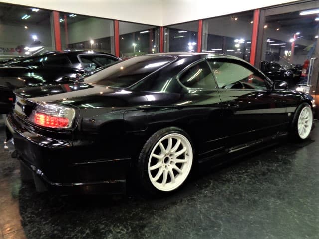 1999 Nissan Silvia JDM car for sale — photo 10 of 25