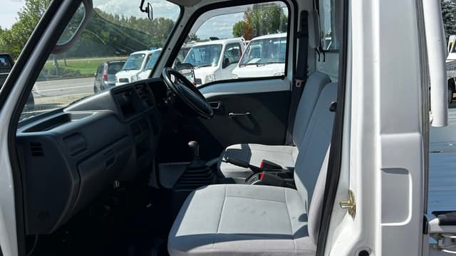 2005 Subaru Sambar JDM car for sale — photo 7 of 9