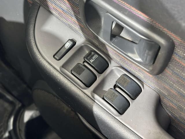 1999 Daihatsu Hijet JDM car for sale — photo 17 of 25