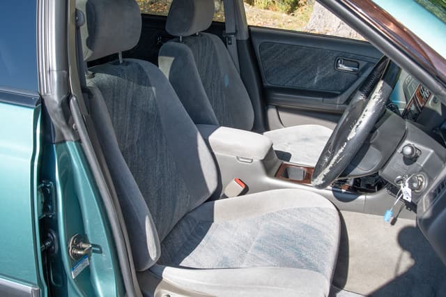 1997 Nissan Stagea JDM car for sale — photo 10 of 15