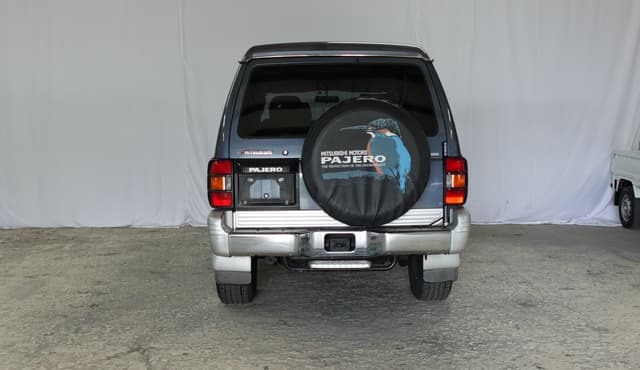 1997 Mitsubishi Pajero JDM car for sale — photo 5 of 23