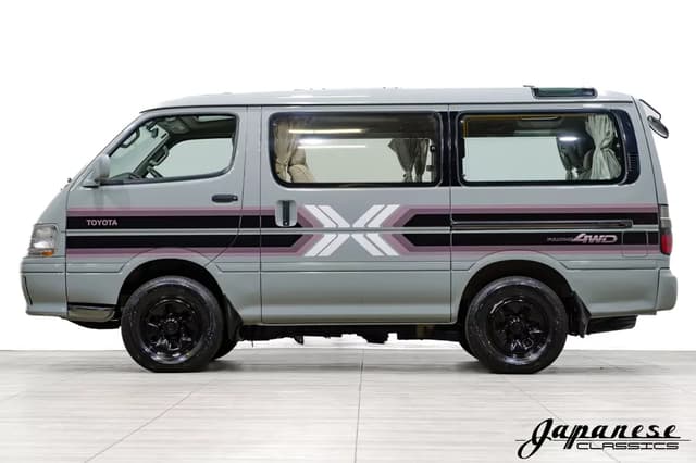 1998 Toyota HiAce JDM car for sale — photo 4 of 25