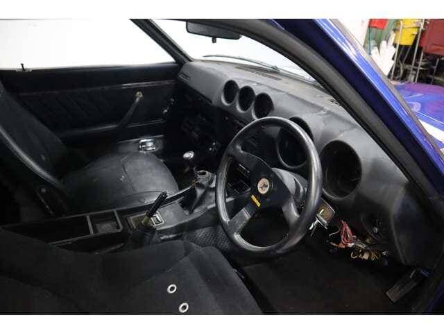 1975 Nissan Fairlady Z JDM car for sale — photo 4 of 20