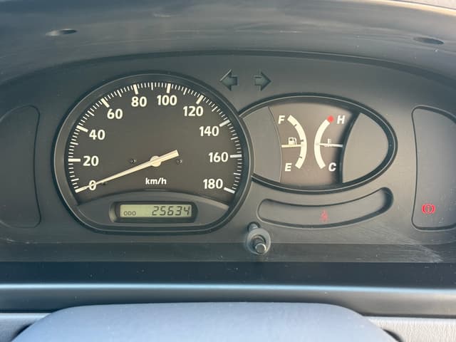 2000 Toyota Townace JDM car for sale — photo 19 of 20