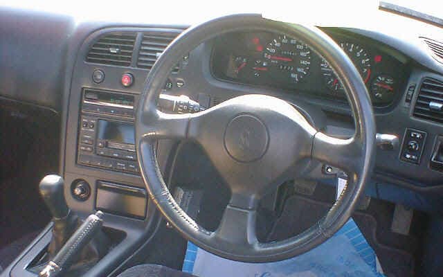 1993 Nissan Skyline JDM car for sale — photo 3 of 3