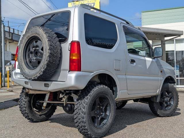 1999 Suzuki Jimny JDM car for sale — photo 9 of 20