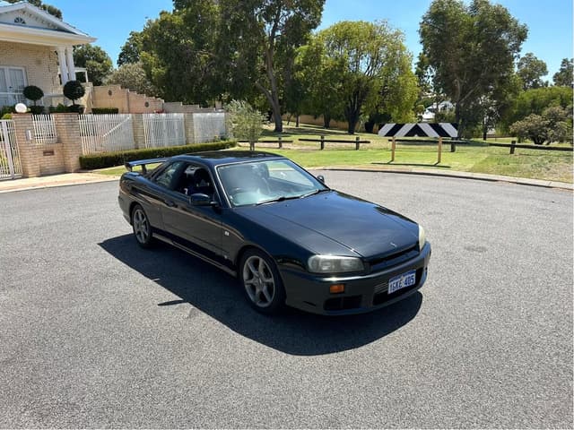 1999 Nissan Skyline JDM car for sale — photo 2 of 12
