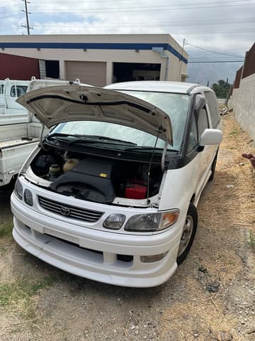 1997 Toyota Estima JDM car for sale — photo 3 of 16