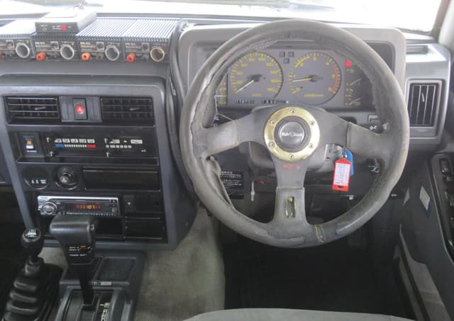 1989 Nissan Safari JDM car for sale — photo 12 of 18