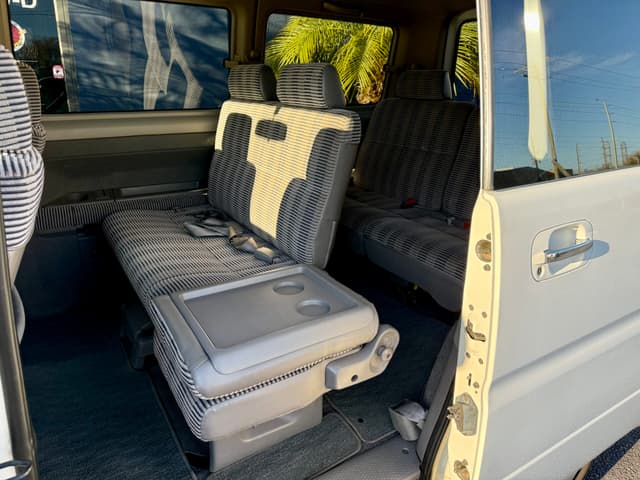1998 Honda Stepwagon JDM car for sale — photo 18 of 25