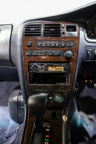 1993 Toyota Chaser JDM car for sale — photo 12 of 25