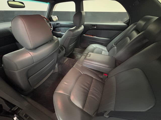 1999 Toyota Celsior JDM car for sale — photo 19 of 25