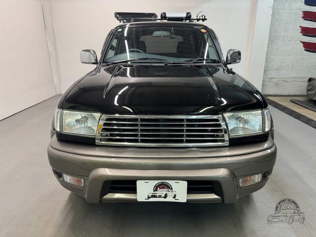 1999 Toyota Hilux Surf JDM car for sale — photo 7 of 25