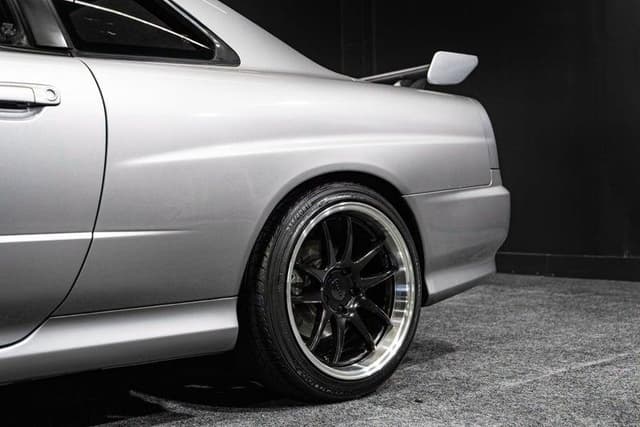 1998 Nissan Skyline JDM car for sale — photo 8 of 13