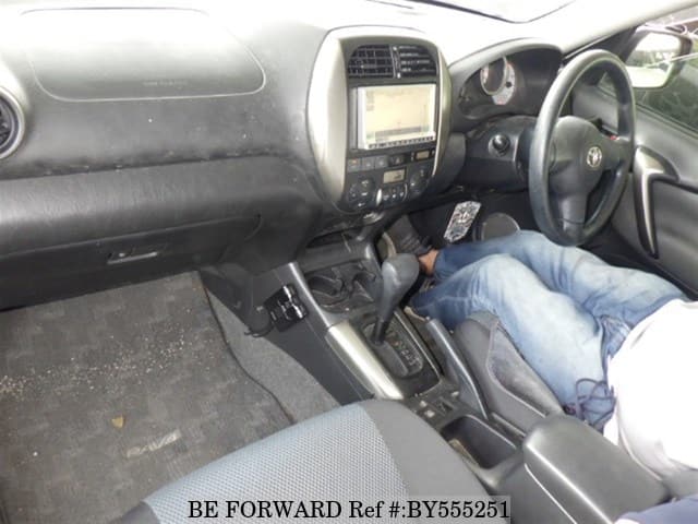 2004 Toyota RAV4 JDM car for sale — photo 3 of 6