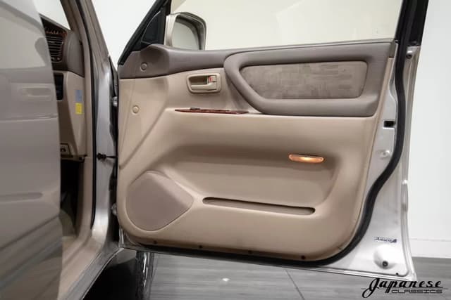 1998 Toyota Land Cruiser JDM car for sale — photo 19 of 25