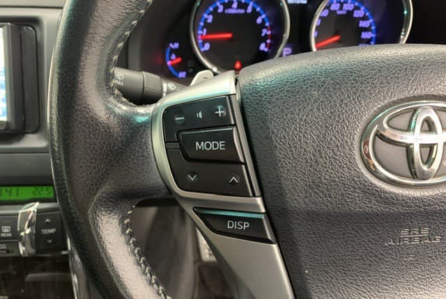2011 Toyota Mark X JDM car for sale — photo 11 of 25