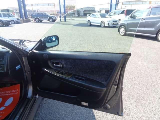 1998 Toyota Chaser JDM car for sale — photo 16 of 25