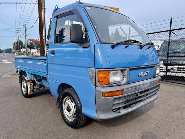 1995 Daihatsu Hijet JDM car for sale — photo 3 of 25