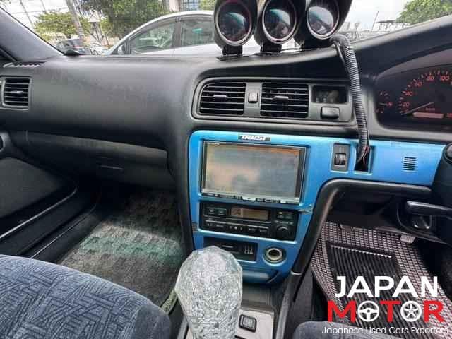 2000 Toyota Chaser JDM car for sale — photo 8 of 13