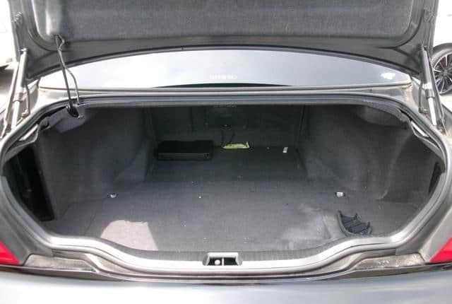 2001 Toyota Celsior JDM car for sale — photo 16 of 17