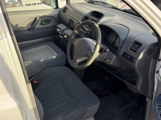 1999 Suzuki Wagon R JDM car for sale — photo 18 of 25