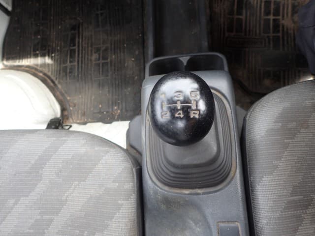 2006 Suzuki Carry JDM car for sale — photo 13 of 25