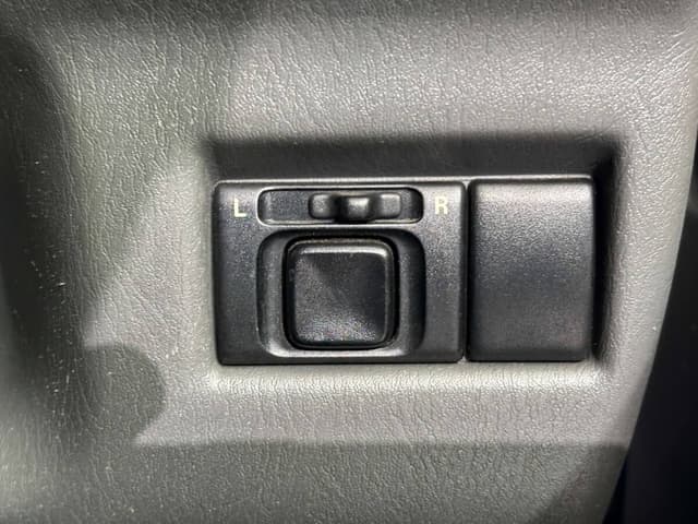 2000 Suzuki Jimny JDM car for sale — photo 17 of 25